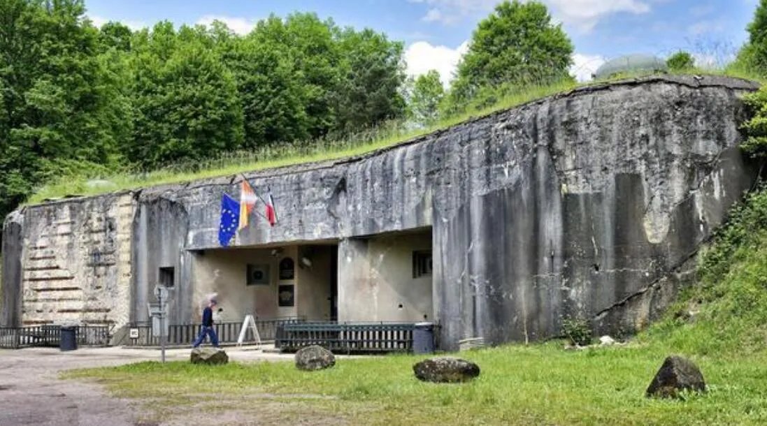 坚不可摧的马奇诺防线是什么梗?马奇诺防线为什么不堪一击?