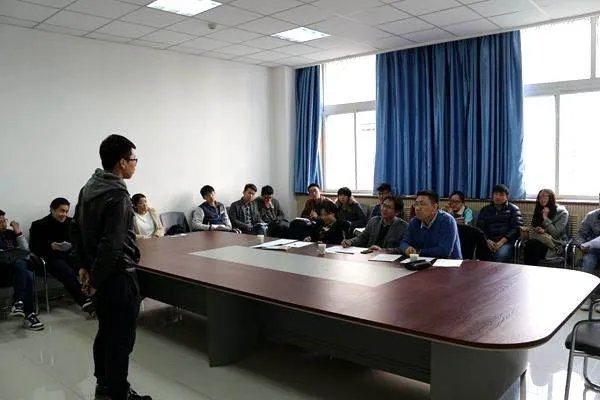 被堂姐顶替上学一事处理结果公布,堂姐被处以停职处理,合理吗?