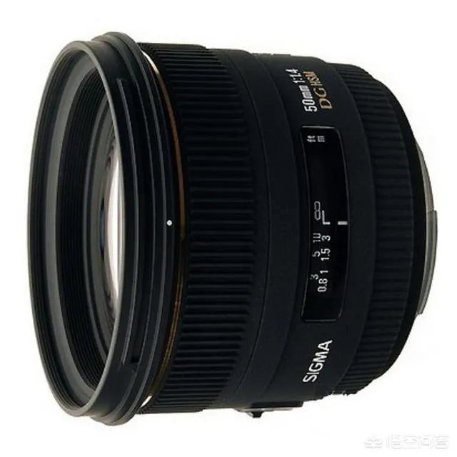 适马50-1.4art和佳能50-1.4的区别是什么？哪个更值得入手？