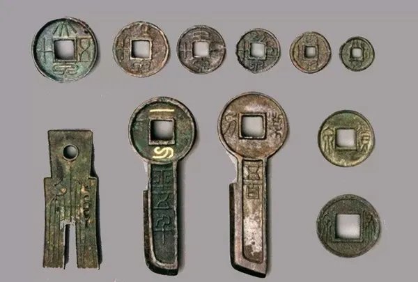 王莽穿越的十大物证,王莽穿越之谜