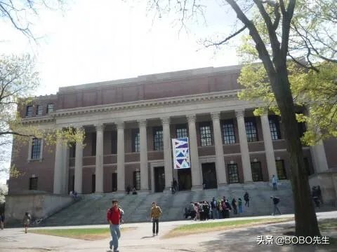 大学校园应该是什么样的?