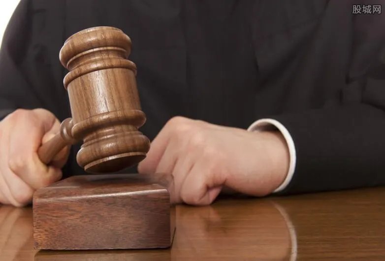 高校最大腐败案 副校长下海经商掏空浙大