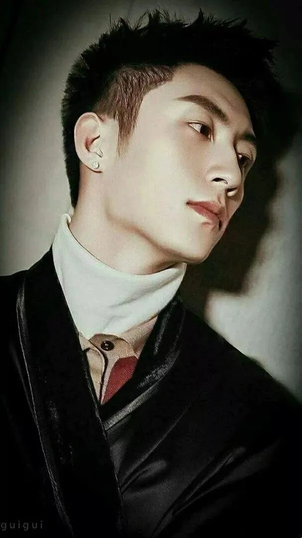 黄景瑜的哪句话或哪张图片、表情最为撩你心？