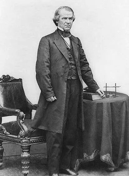 为什么说安德鲁·约翰逊美国最差总统?却有五项第一,一项政绩更使美国受益至今