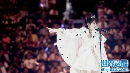 snh48第四届总选举,鞠婧祎和李艺彤决裂争第一