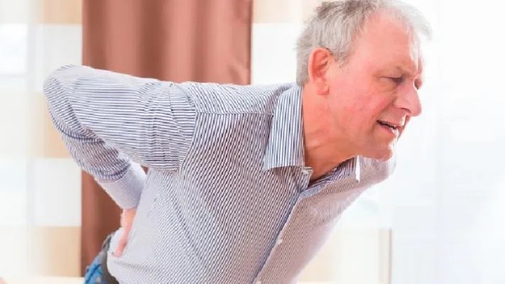 腰间盘突出症的原因有哪些