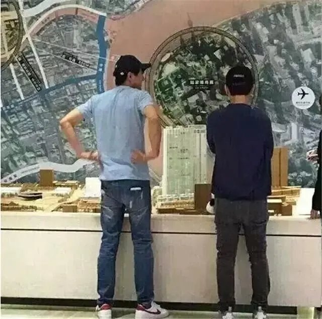 林更新被指撞脸王思聪，两个人真的很像吗？