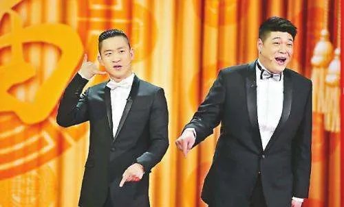 春晚相声《这事不赖我》全部台词是什么?