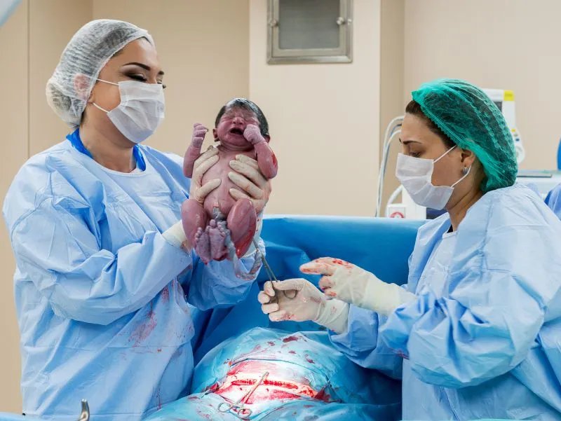 女人生孩子的过程