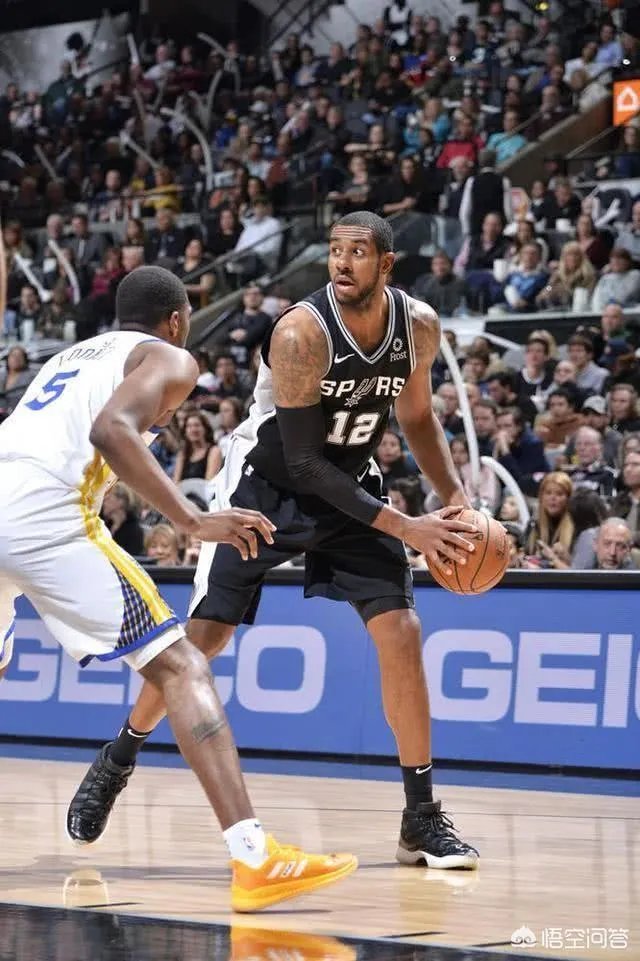 勇士92-104马刺惨遭三连败,你怎么看?