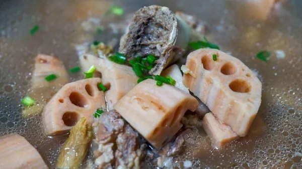 高压锅炖排骨要多久能熟？高压锅炖排骨放多少水？