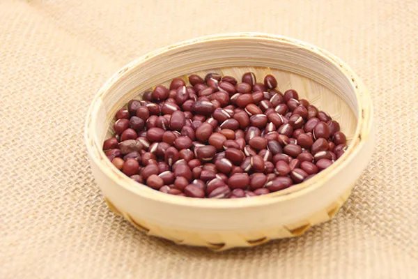 红豆汤的功效与作用