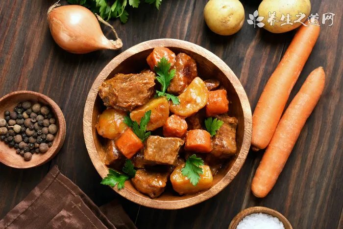 为什么月经叫大姨吗