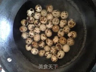 煮鹌鹑蛋