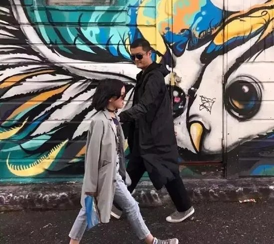 李嫣回应逛夜店是怎么情况 李嫣怎么回应逛夜店的