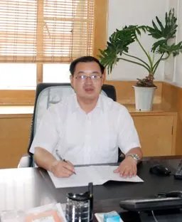 王志宏的人物简介