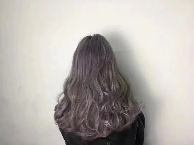 什么样的长卷发好看?