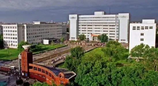 新疆大学分数线