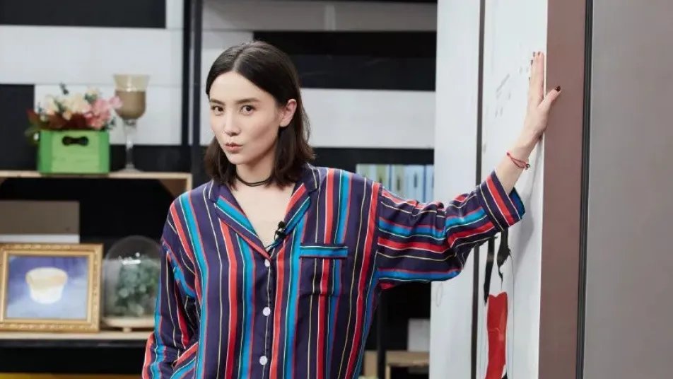 宋佳曾被曝插足别人婚姻背骂名,后靠作品翻身至今为什么不婚?