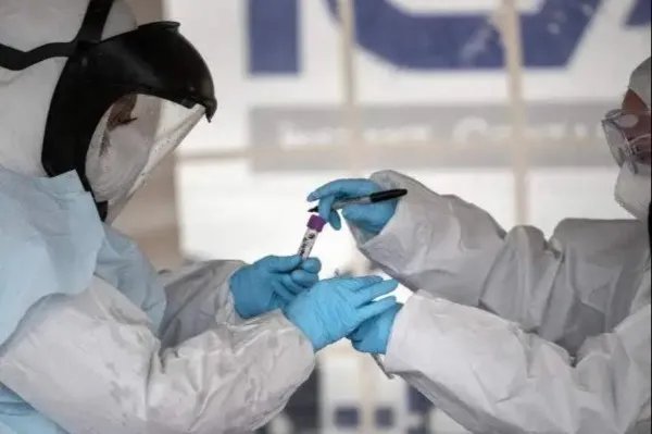 北京10月9日新增13例本土确诊，其中本土无症状感染者3例