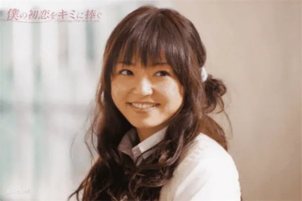 日本十大名模：宫泽理惠上榜，她热衷于慈善