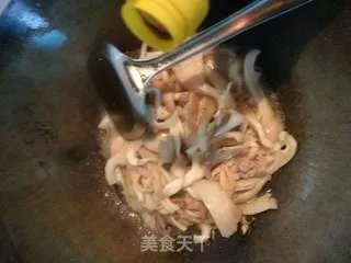 炒蘑菇