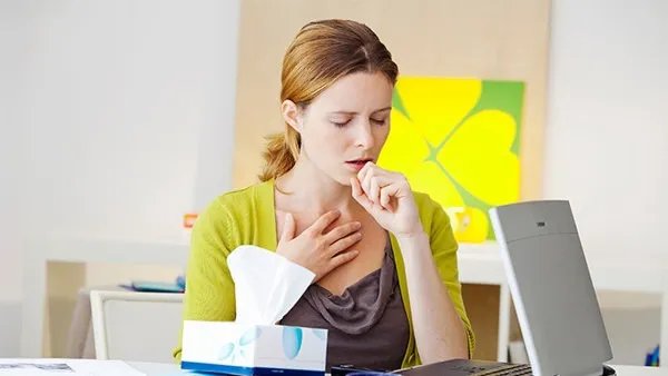 嗓子痒咳嗽怎么办