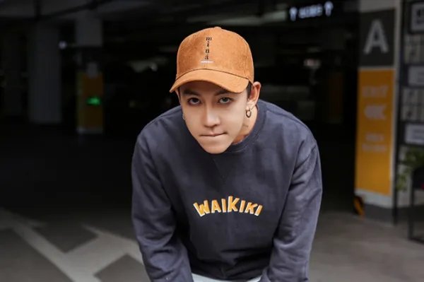 小个子怎么才能穿出韩式潮男范，清新又潮流？