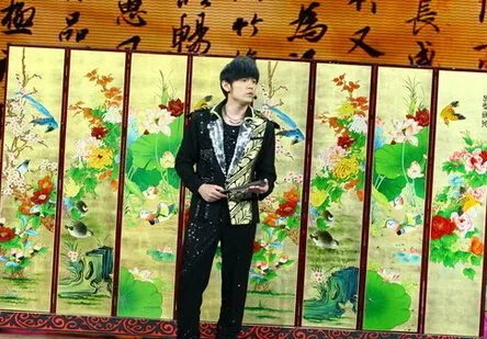 2011春晚周杰伦惊艳亮相  乐坛天王新年贺岁