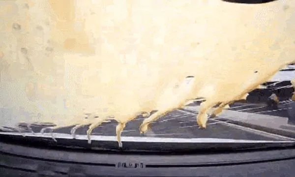 如何看待北京男子别车泼咖啡获刑三个月一事？