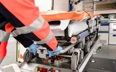 朝阳医院举行反劫持及反恐防爆演练