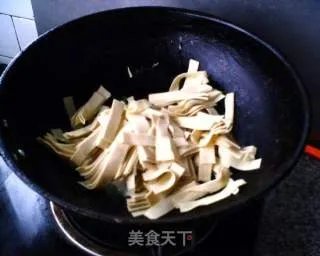 尖椒干豆腐