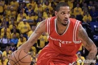 美记分析阿里扎可能会离开太阳，并且最有可能去的球队是火箭，对此你怎么看？
