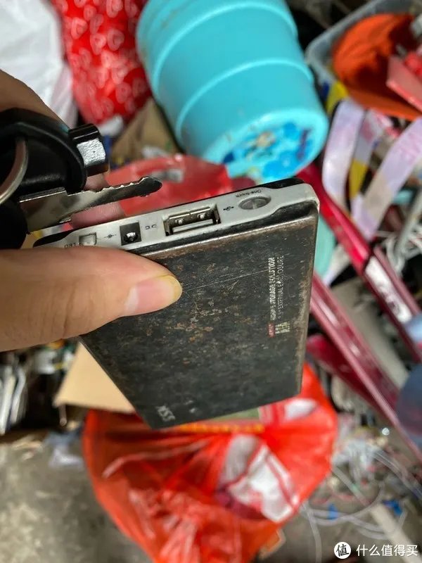 回收站—全是苹果手机配件