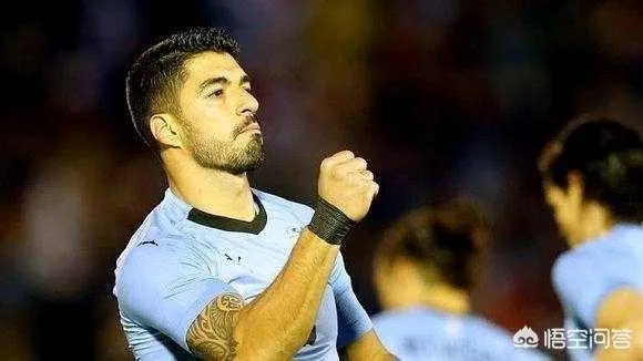 2018世界杯A组俄罗斯VS乌拉圭,谁能夺得小组头名?