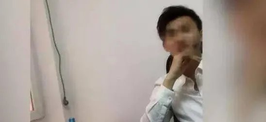 三里屯街拍套路是什么意思？