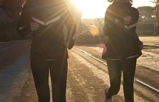 减肚子上的赘肉最快最有效的方法 坚持就能拥健美小腹