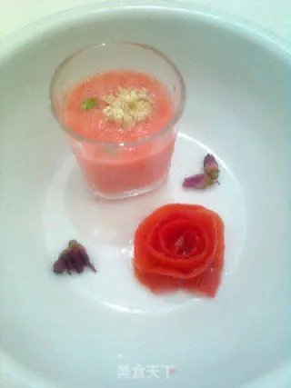 玫瑰花儿开--------冰镇番茄汁