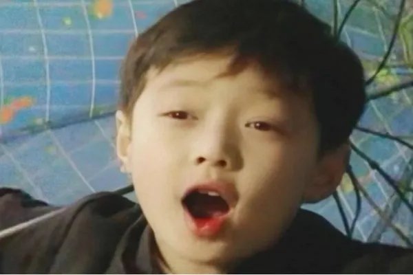 程星龄与张艺兴的关系