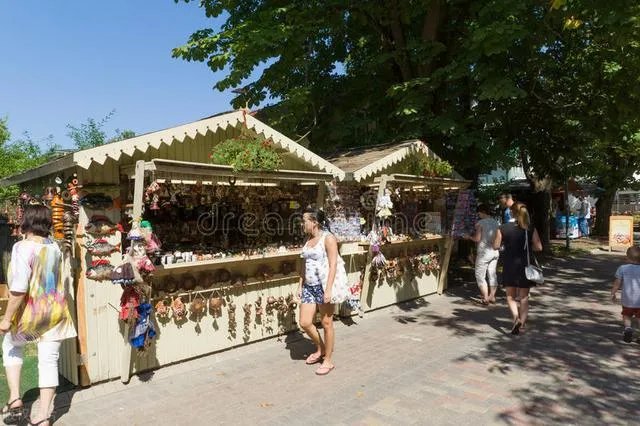 都说拉脱维亚美女“泛滥”，拉脱维亚真实的生活是什么样的？