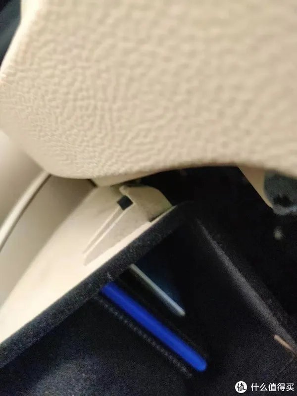 怎么安装点烟器