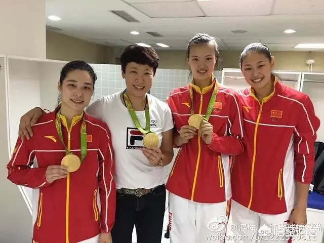 如何评价前女排队员冯坤？