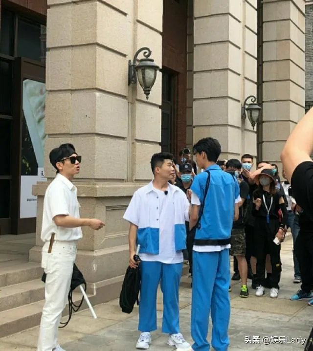 可以分享德云社私服照片吗？