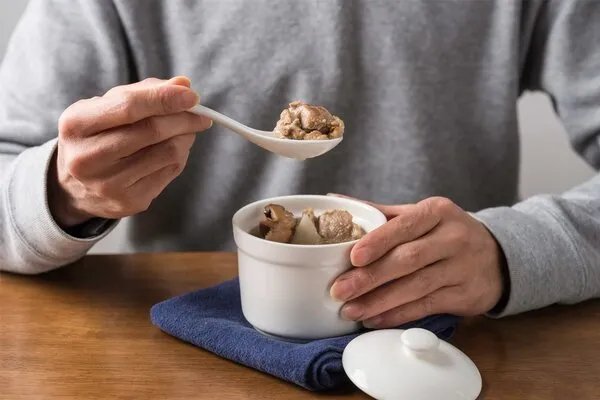 姬松茸炖水鸭的功效与作用