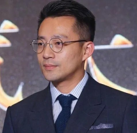 具俊晔2018年的ins被扒出，和大S早有联系！他是小三吗？