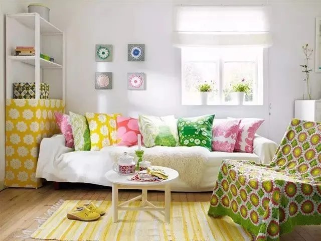 客厅要不要放茶几，怎么放好看？