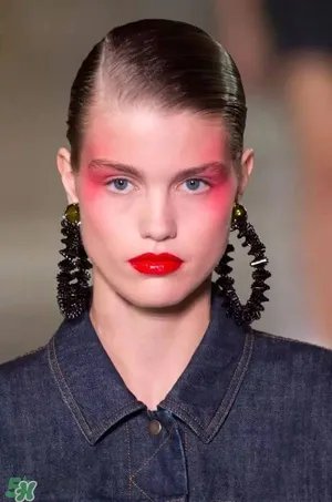 2017年流行什么妆容？2017年流行妆容怎么画图解