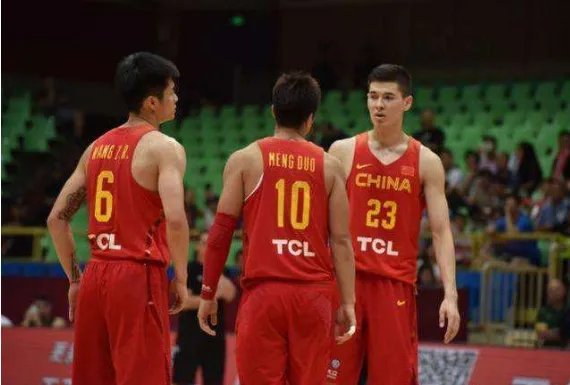 李根停赛罚10万，恶意犯规对比赛的影响有多大？