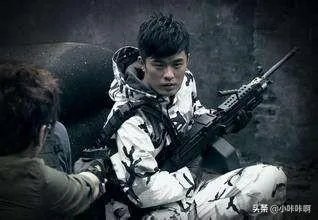 爱情公寓3子乔他们打cs的是哪一集?