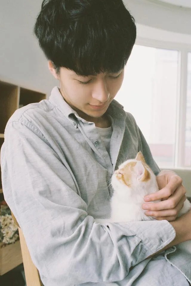 演员范晓东有人了解吗？